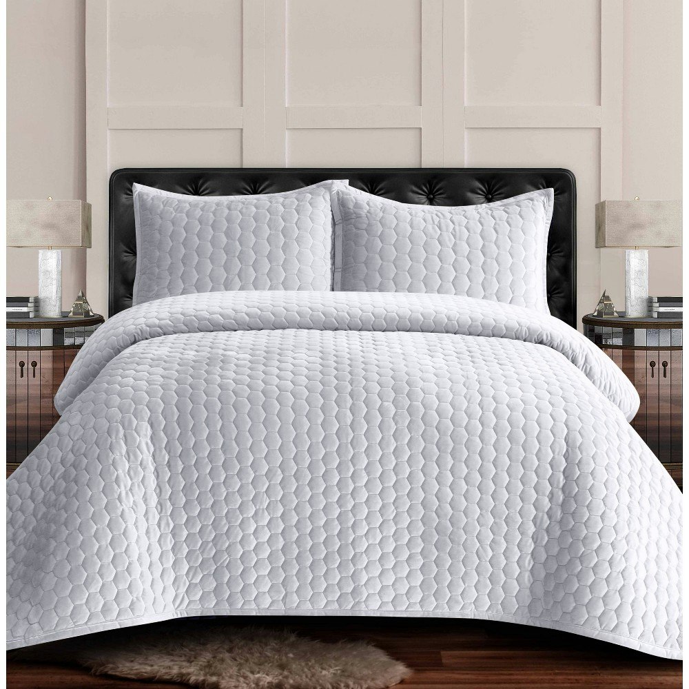 Tribeca Living King Lugano Honeycomb Velvet Quilt Bedding Set: $89.99