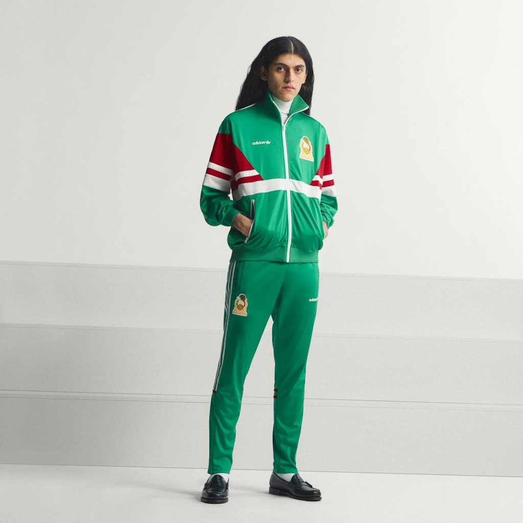 Mexico 1986 Track Top: $120