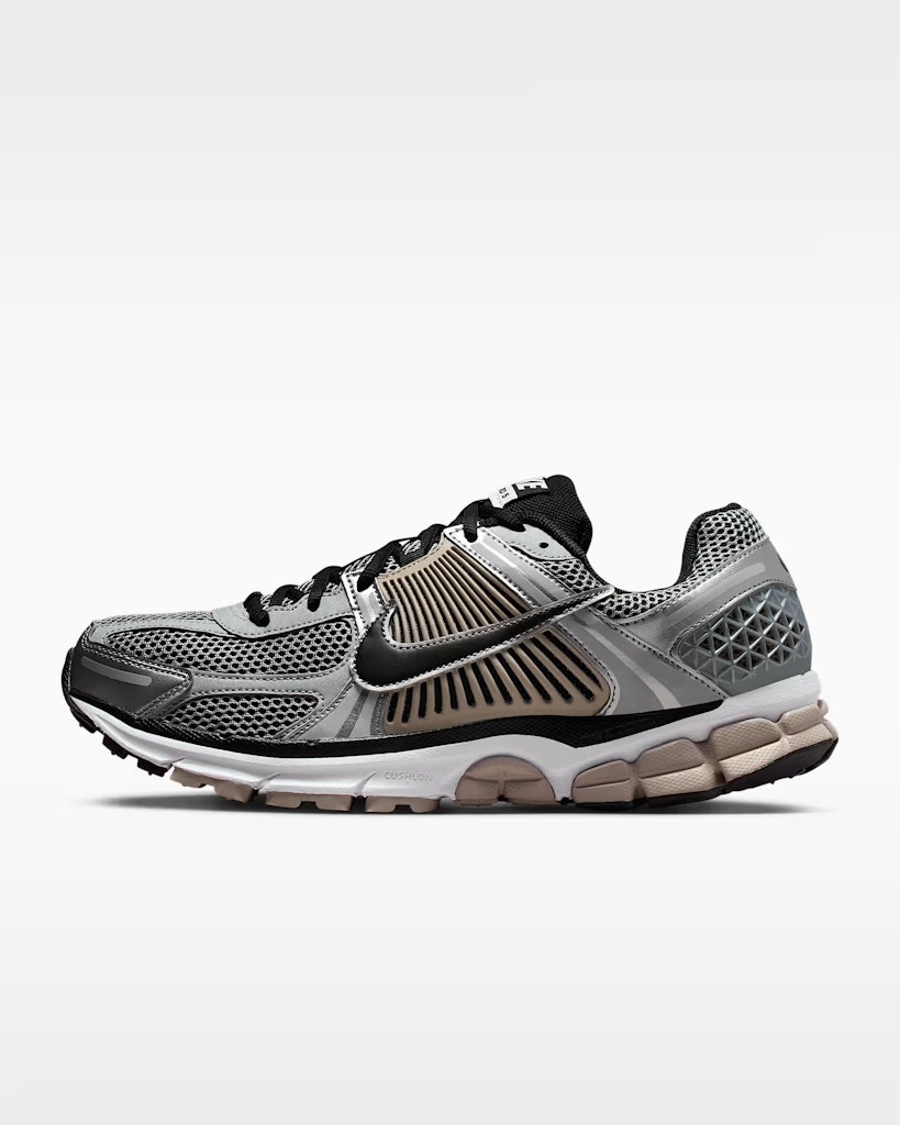 Nike Vomero Shoe Deals : Up to 30% off + extra 20% off  in cart