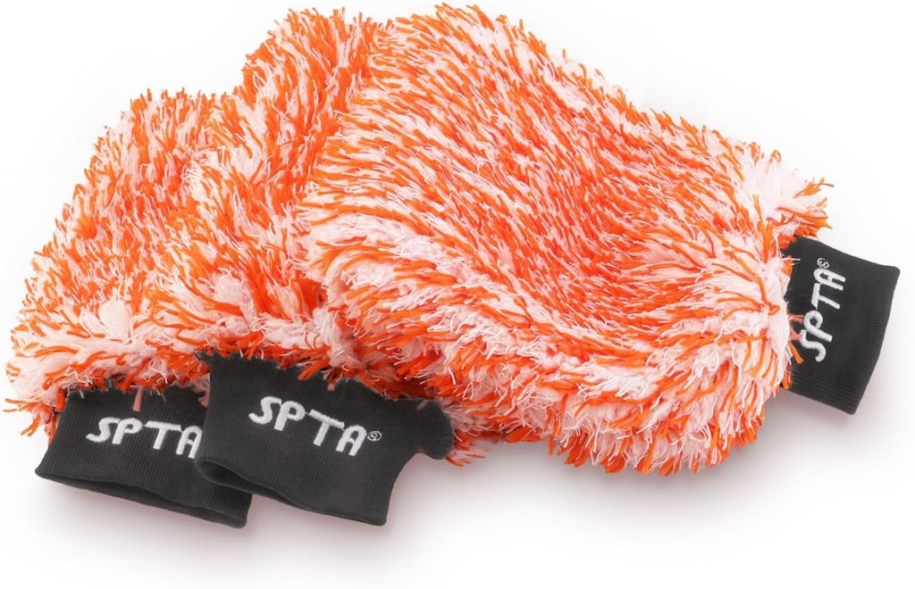 Microfiber Car Wash Mitt 3-Pack: $9.28