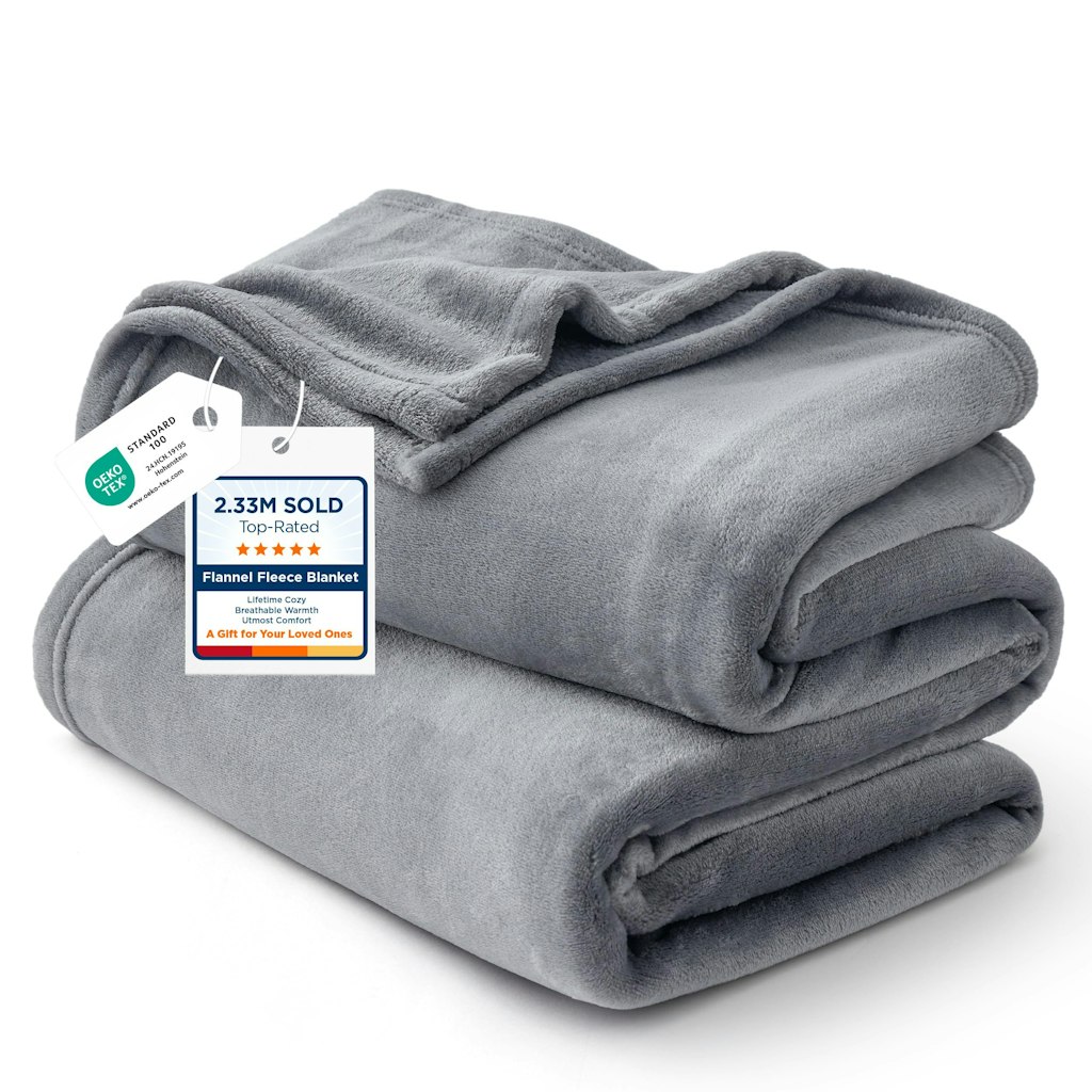 Bedsure GentleSoft Fleece Queen Blanket: $20
