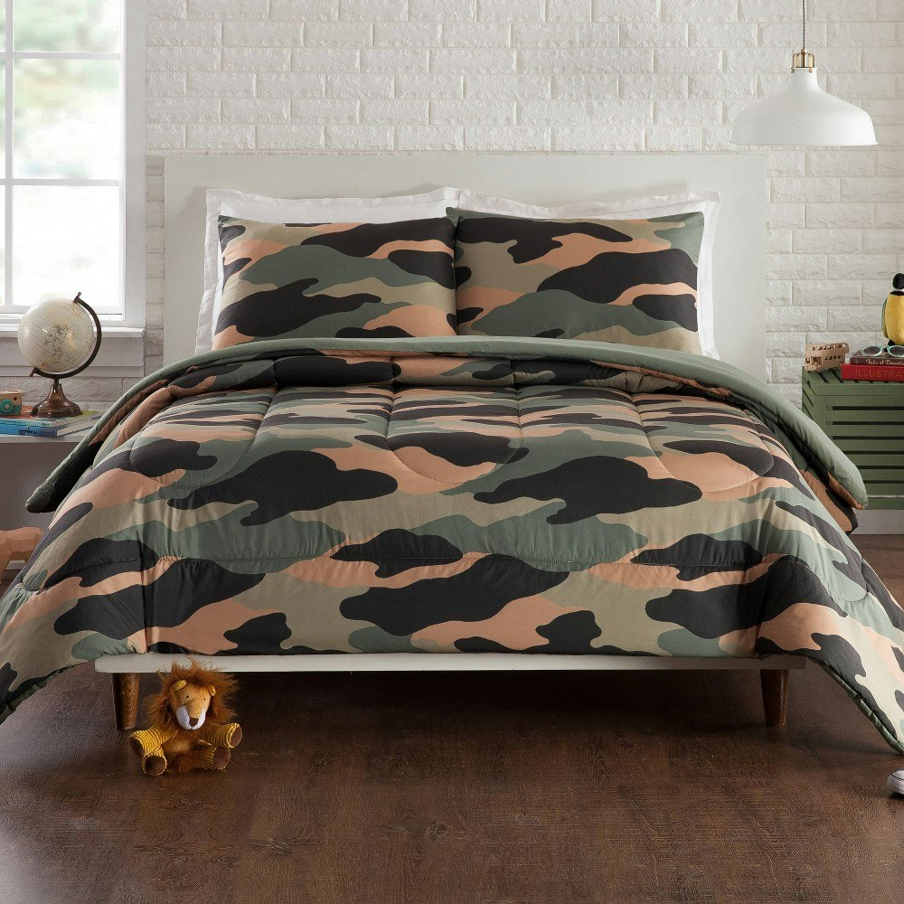 Urban Playground Twin/Twin XL 2-Piece Camo Comforter Set: $28.49