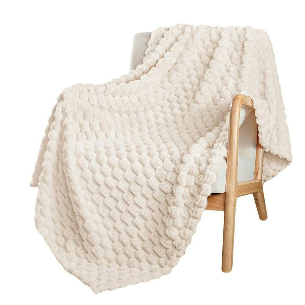 Extra Large Soft Fleece Throw Blanket: $47.16