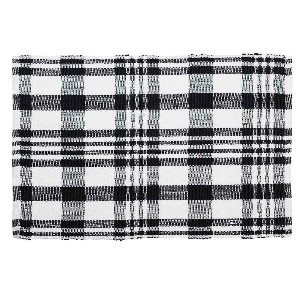 VCNY 2'x3' Plaid Indoor/Outdoor Accent Rug: $22.99 VCNY 2'x3' Plaid Indoor/Outdoor Accent Rug: $22.99