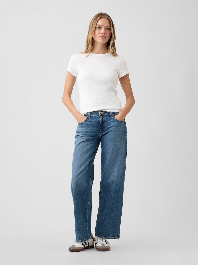 Low Rise '90s Loose Jeans: $31.99 Low Rise '90s Loose Jeans: $31.99