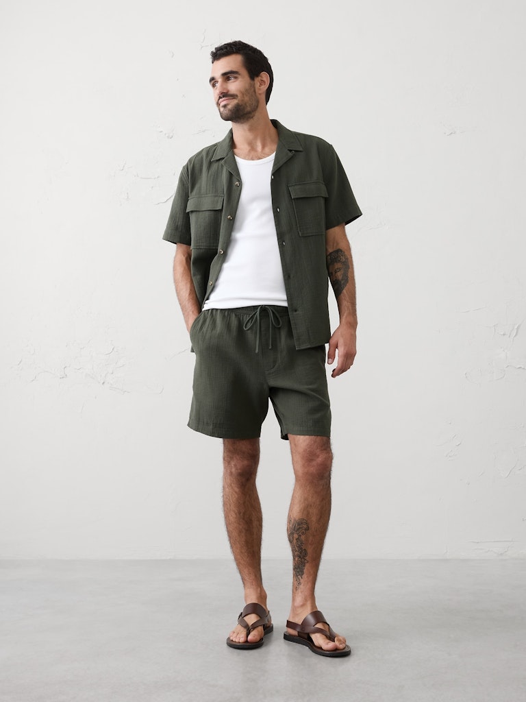 Standard-Fit 7-Inch Double Weave Deck Shorts: $32.50