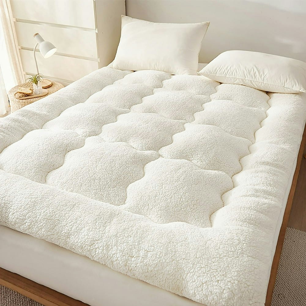 Pinmoco Queen Extra Thick Sherpa Mattress Topper: $29.98 Pinmoco Queen Extra Thick Sherpa Mattress Topper: $29.98