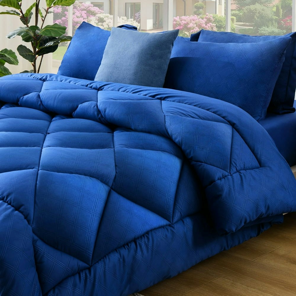 Bdeus Twin Comforter 4-Piece Bedding Set: $30.99