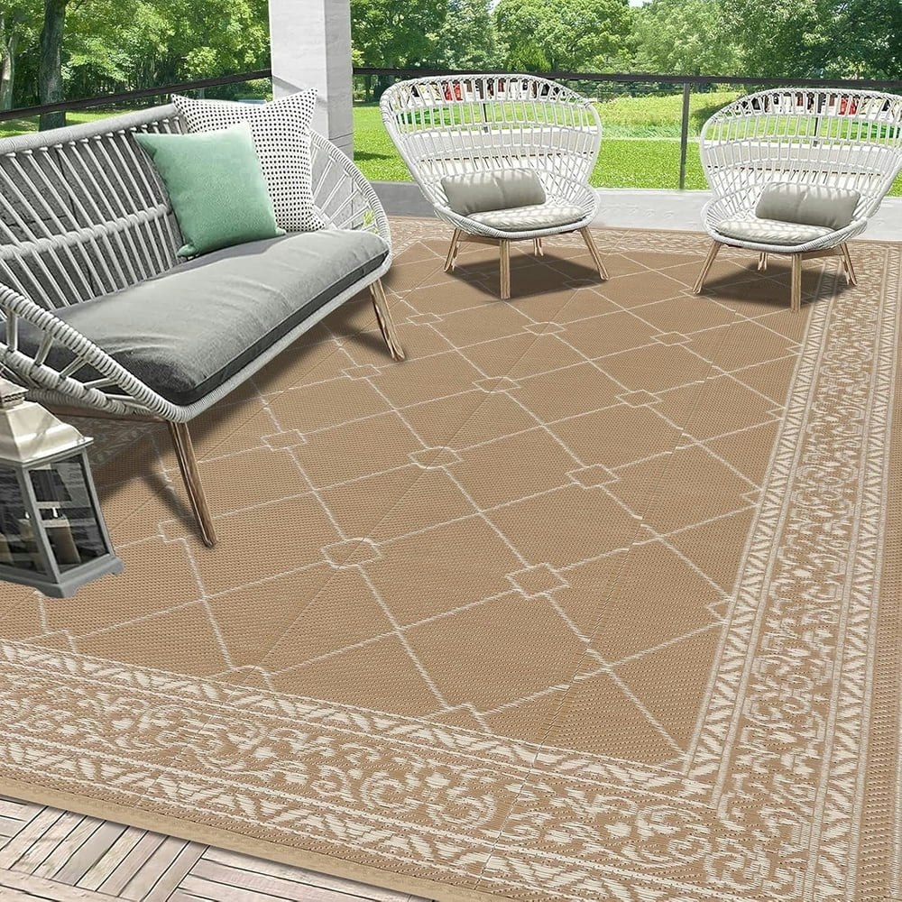 Enyhom 6'x9' Waterproof Reversible Plastic Straw Rug: $39.99