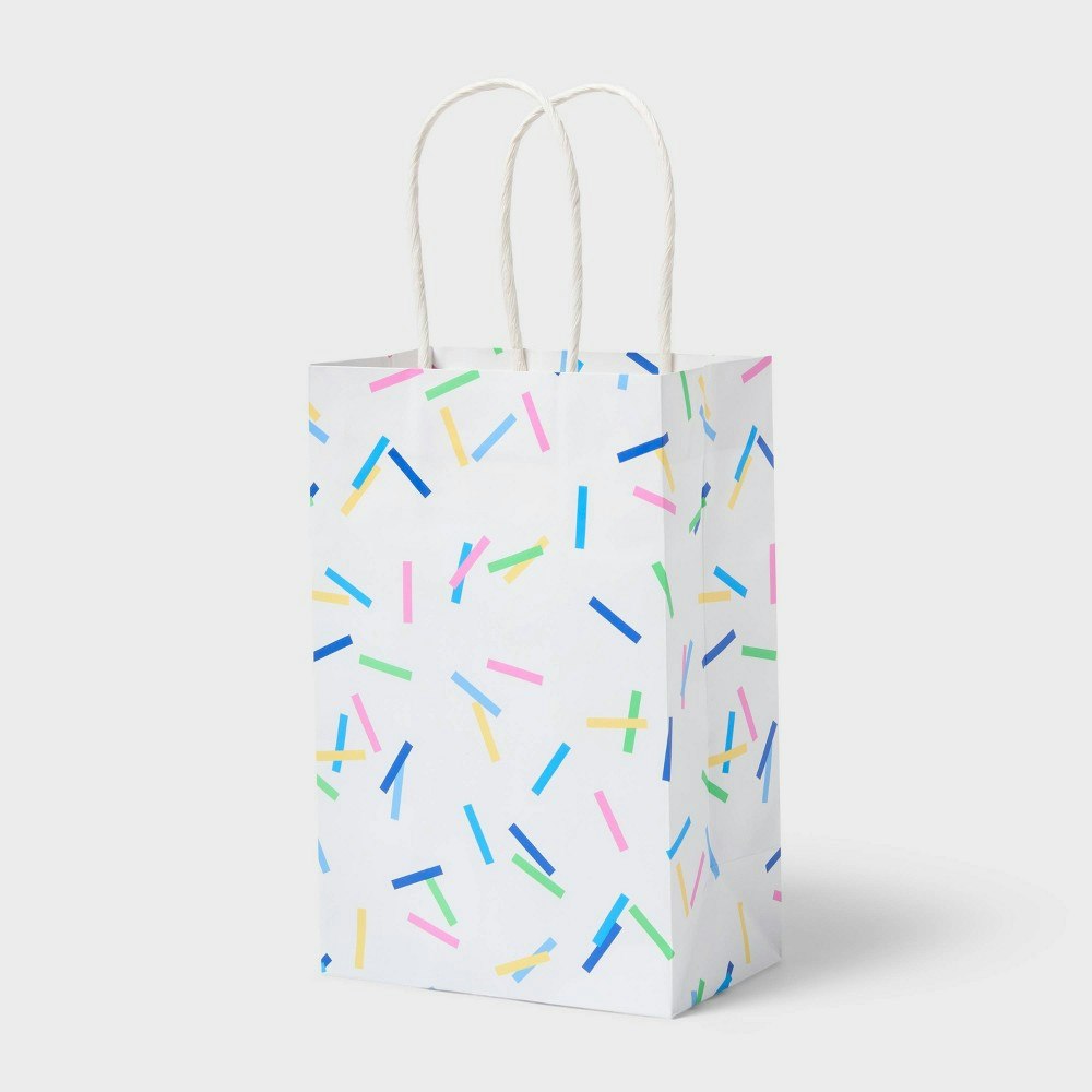 Spritz White Gift Bag: $1