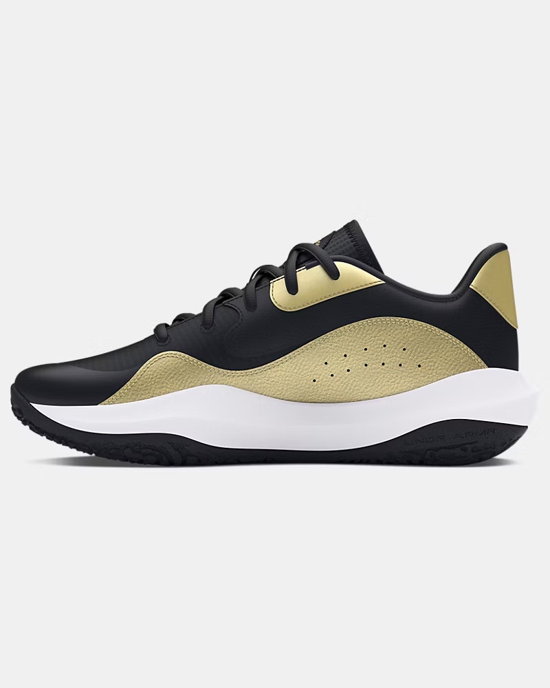 Under Armour Men's Lockdown 7 Low Basketball Shoes: $22.03