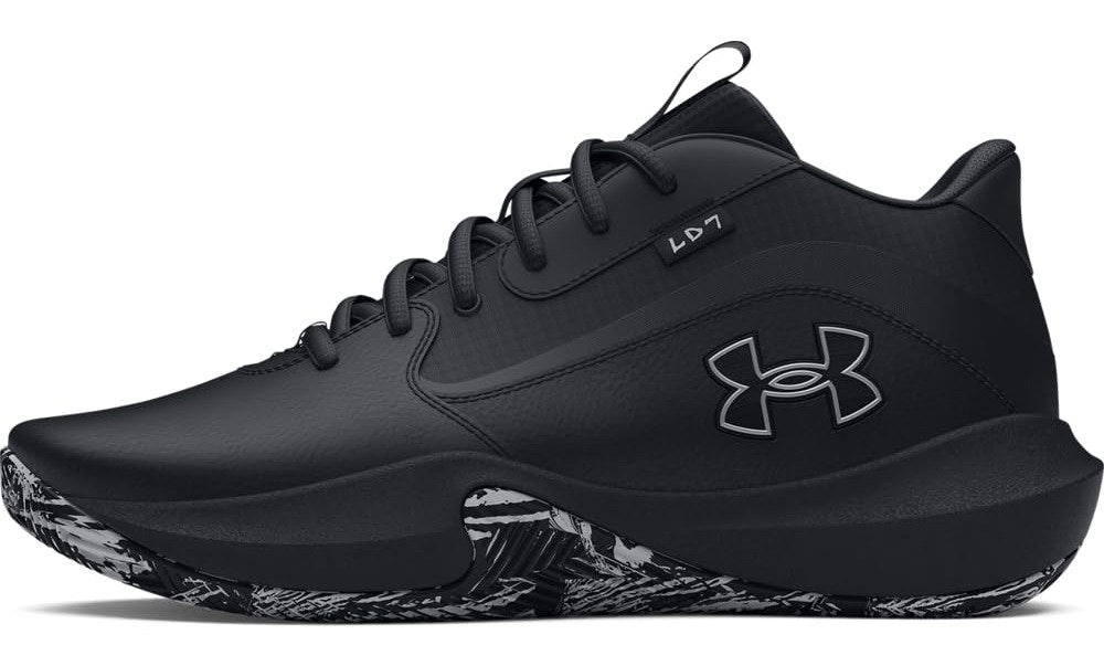 Under Armour Men's Lockdown 7 Basketball Shoes: $31