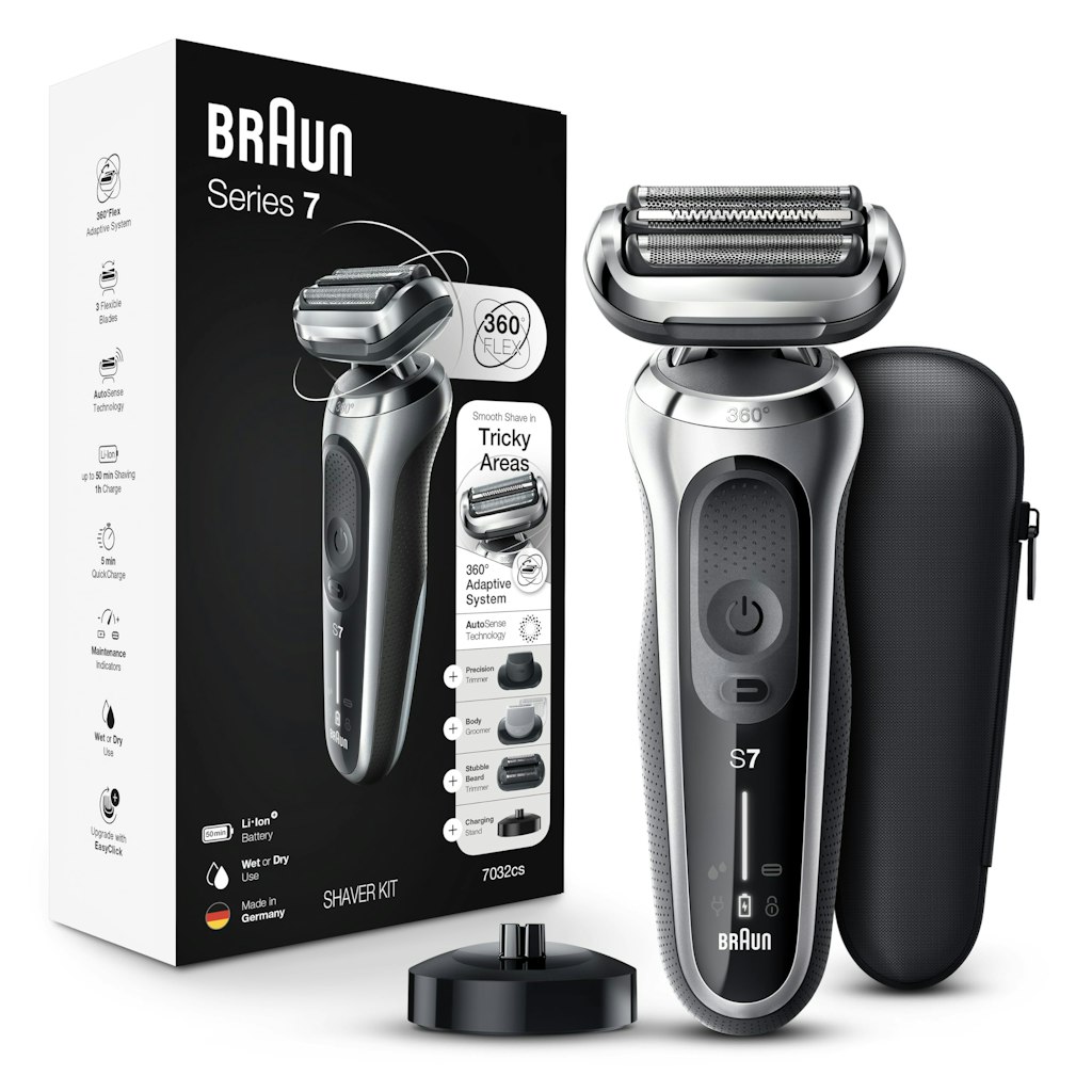 Braun Series 7 7032cs Flex Electric Razor for Men: $150