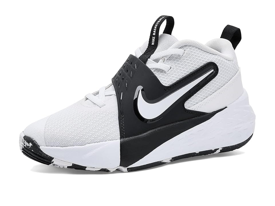 Nike Team Hustle D 12 Kids Shoes: $62