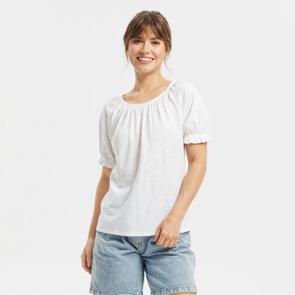 Women's Puff Short Sleeve Knit Top: $25