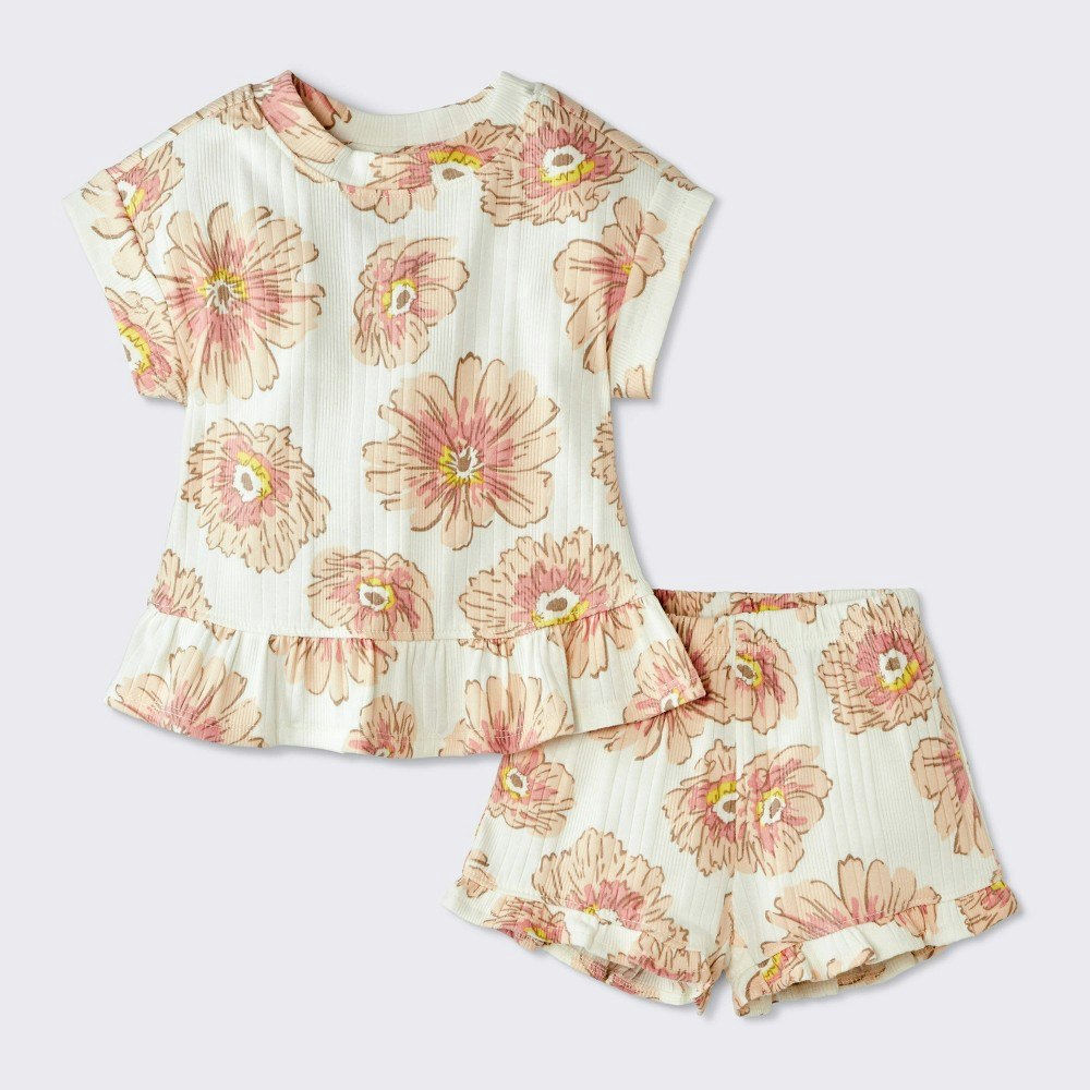 Baby Girls' Polka Dot Peplum T-Shirt and Ruffle Shorts 2-Piece Set: $12 Baby Girls' Polka Dot Peplum T-Shirt and Ruffle Shorts 2-Piece Set: $12