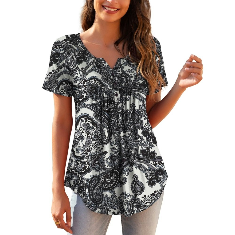 Jesdani Women's Plus Size Floral Henley Tunic Top: $13.99