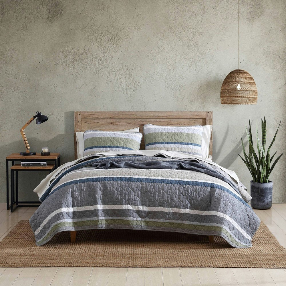 Eddie Bauer King Salmon Ladder 3-Piece Cotton Quilt and Sham Set: $119.99