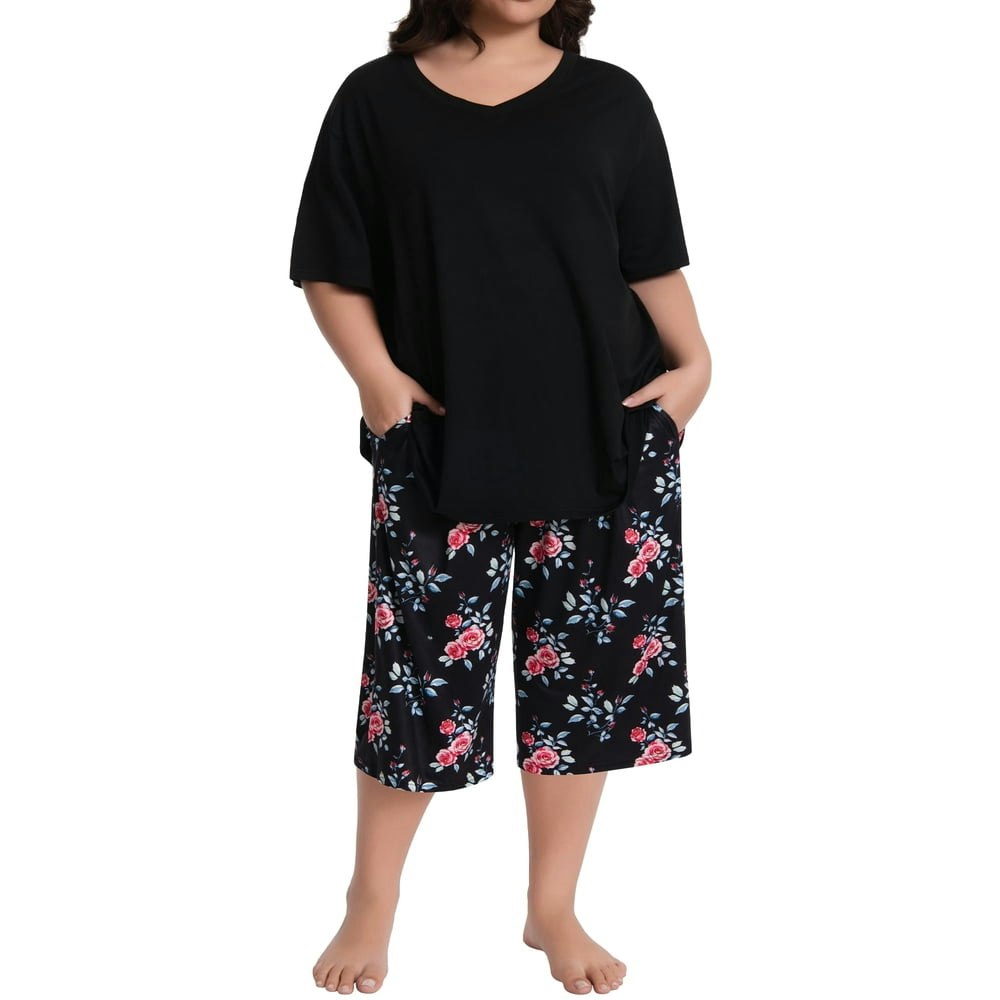 Homlouue Women's Pajama Set: $17.79