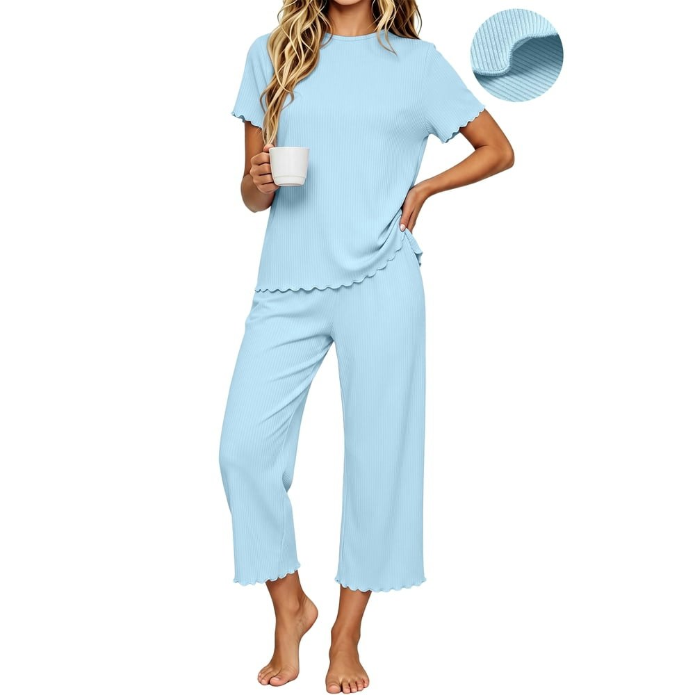 Uvn Women's Short Sleeve and Capri Pajama Set: $16.59