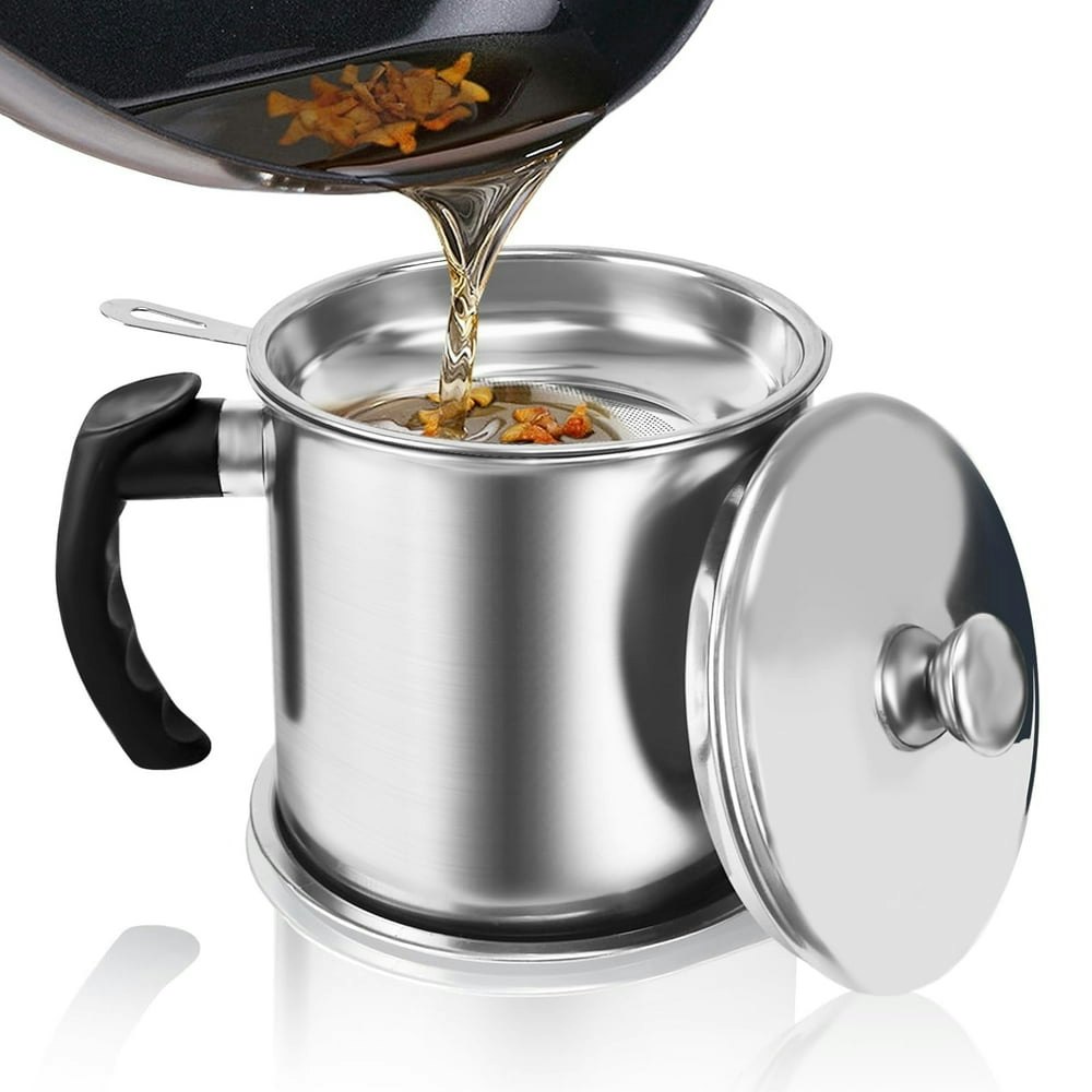 LJSXFI 1.8-Liter Stainless Steel Bacon Grease Container with Strainer: $12.50