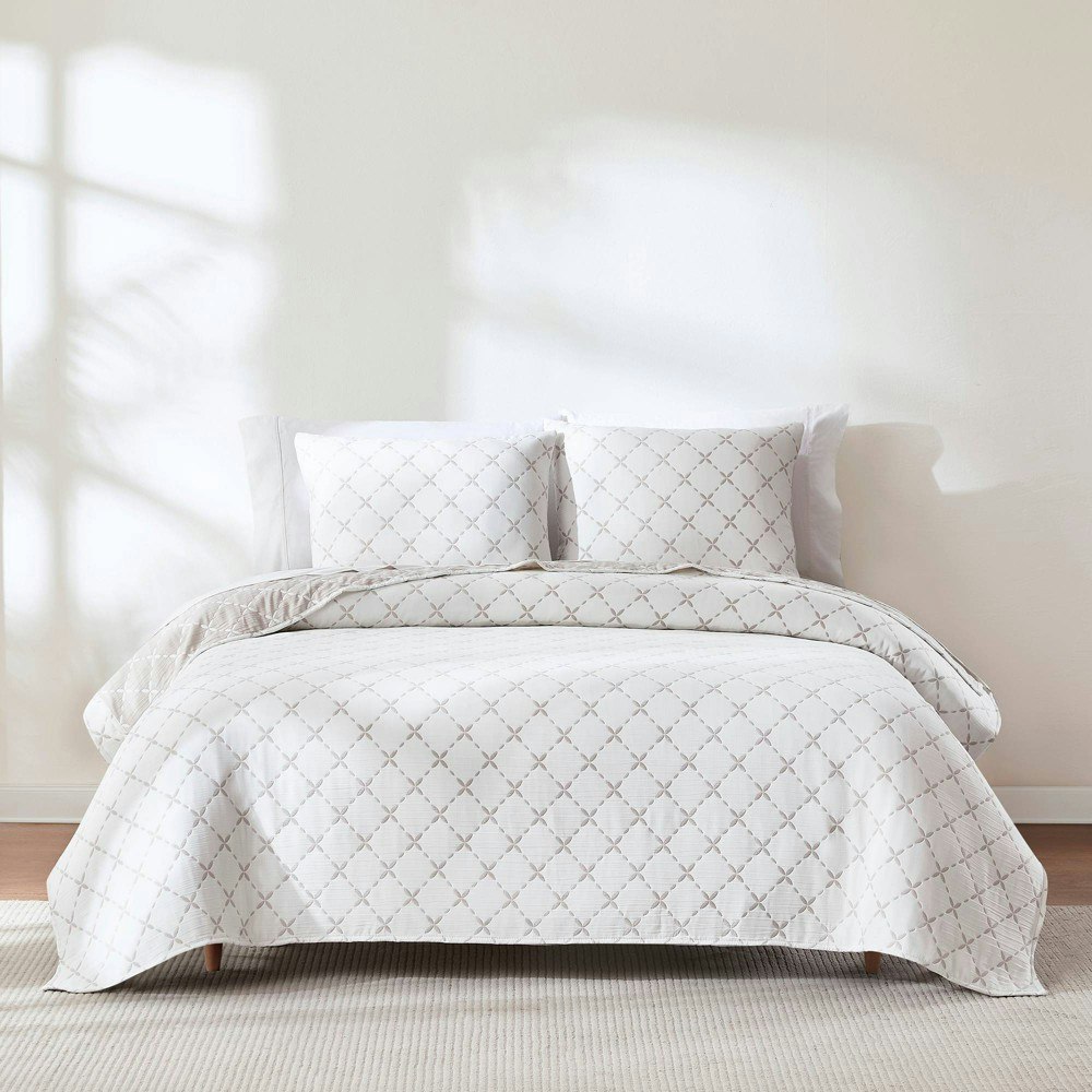 Lush Décor Diamond Leaf Jacquard Reversible Matelasse Coverlet: $97.99 Lush Décor Diamond Leaf Jacquard Reversible Matelasse Coverlet: $97.99