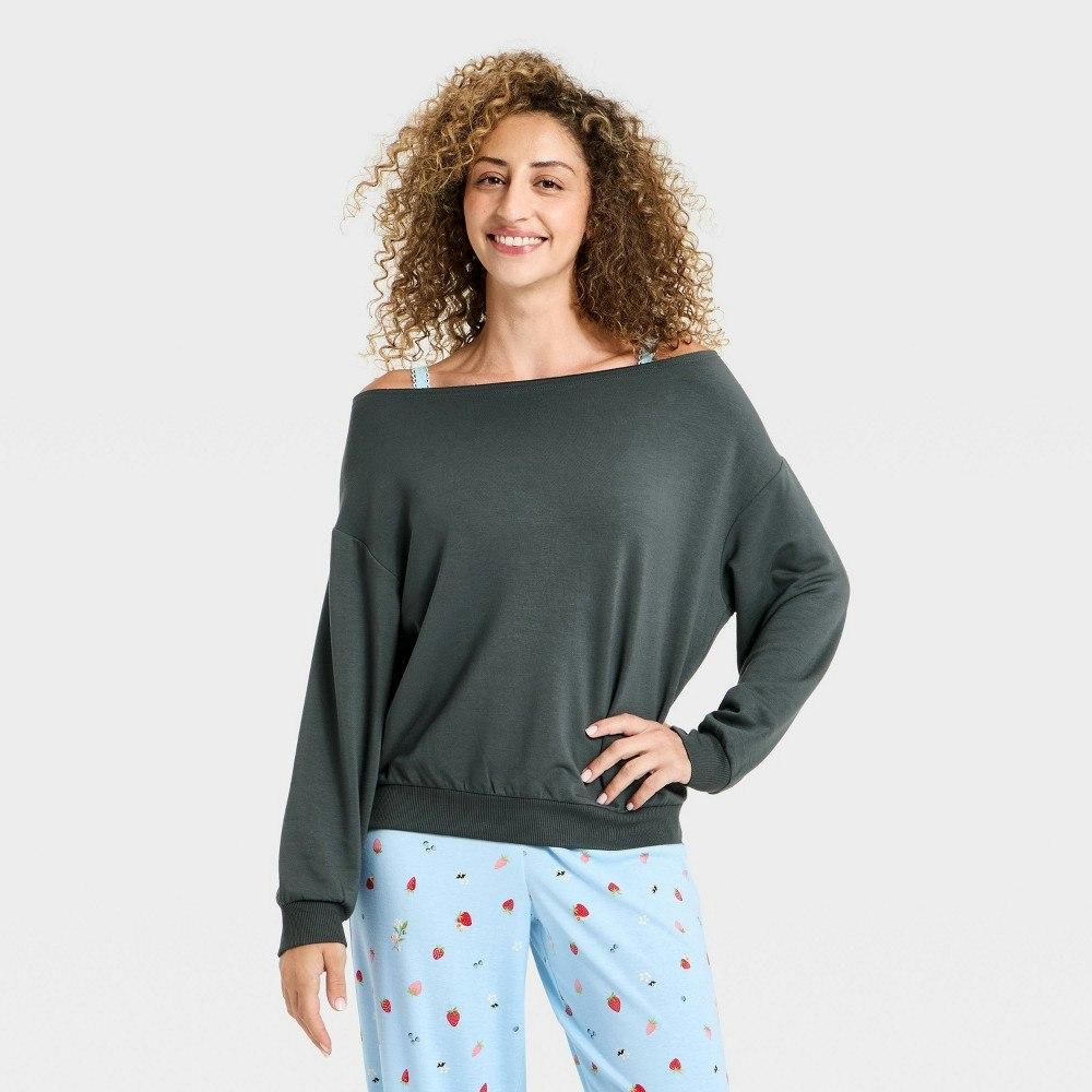 Wild Fable Women's Off-The-Shoulder Fleece Crewneck Sweatshirt: $25 Wild Fable Women's Off-The-Shoulder Fleece Crewneck Sweatshirt: $25