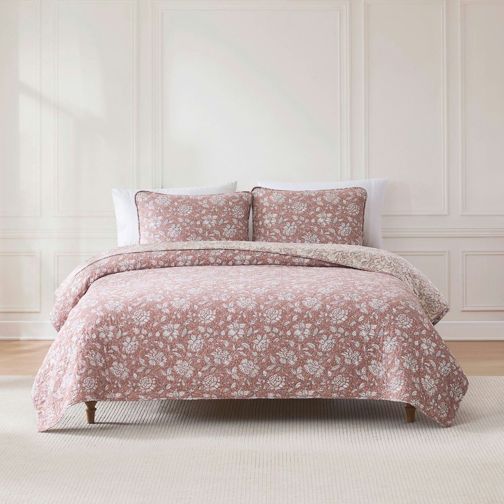 Lush Décor Zara Floral Block Reversible Cotton Full/Queen Quilt: $96.99