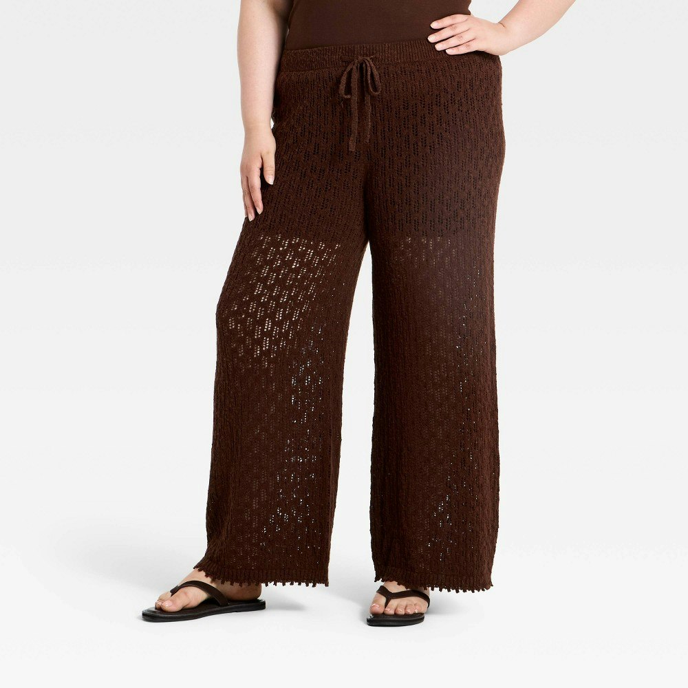 Universal Thread Women's Mid-Rise Slub Pull-On Sweater Pants: $30