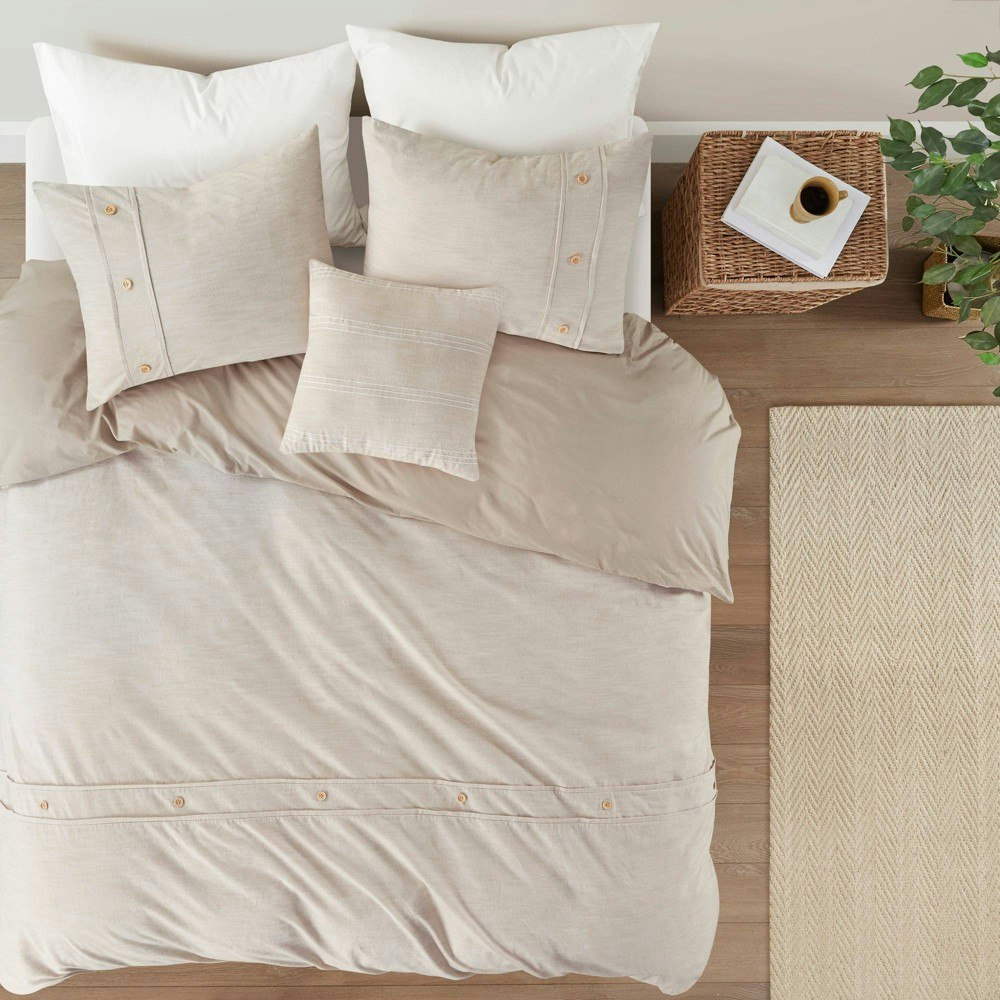 Clean Spaces Reese Full/Queen Organic Cotton Comforter Cover 4-Piece Set: $174.99