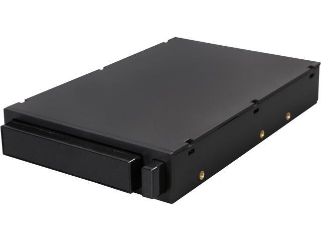 iStarUSA BPX-35U3-SA 3.5-inch to 2.5-inch SATA Hard Drive Hot-Swap Rack: $38.99