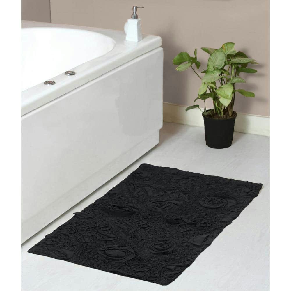 Modesto 21" x 34" Cotton Bath Rug: $23.89