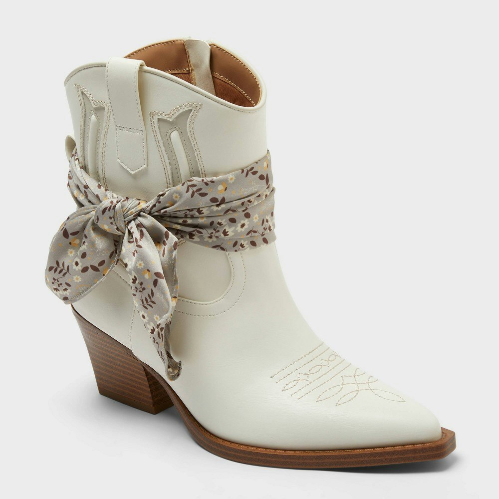 Universal Thread Women's Frannie Ankle Boots: $50 Universal Thread Women's Frannie Ankle Boots: $50