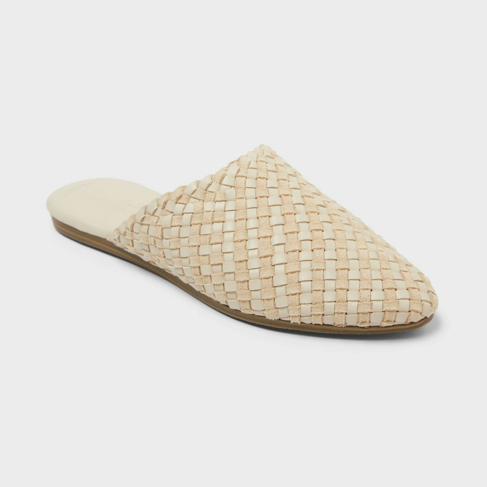 Women's Universal Thread Alice Shoes 8: $35 Women's Universal Thread Alice Shoes 8: $35