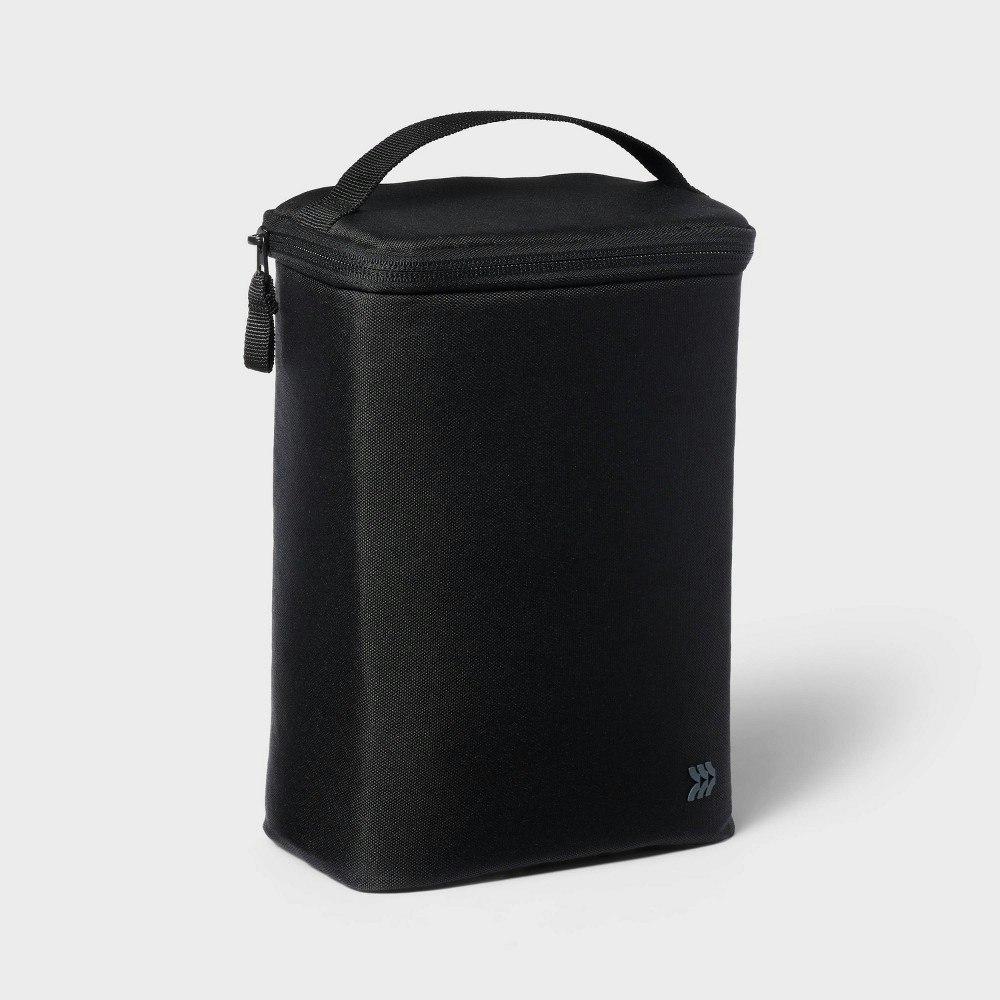 All In Motion Classic Molded Lunch Bag Kit: $7 All In Motion Classic Molded Lunch Bag Kit: $7