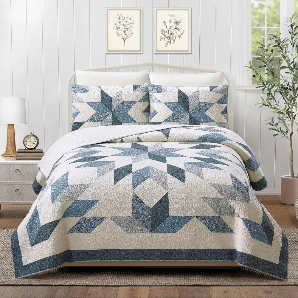 Modern Heirloom Twin/Twin XL Patchwork Quilt Bedding Set 2-Piece: $69.99