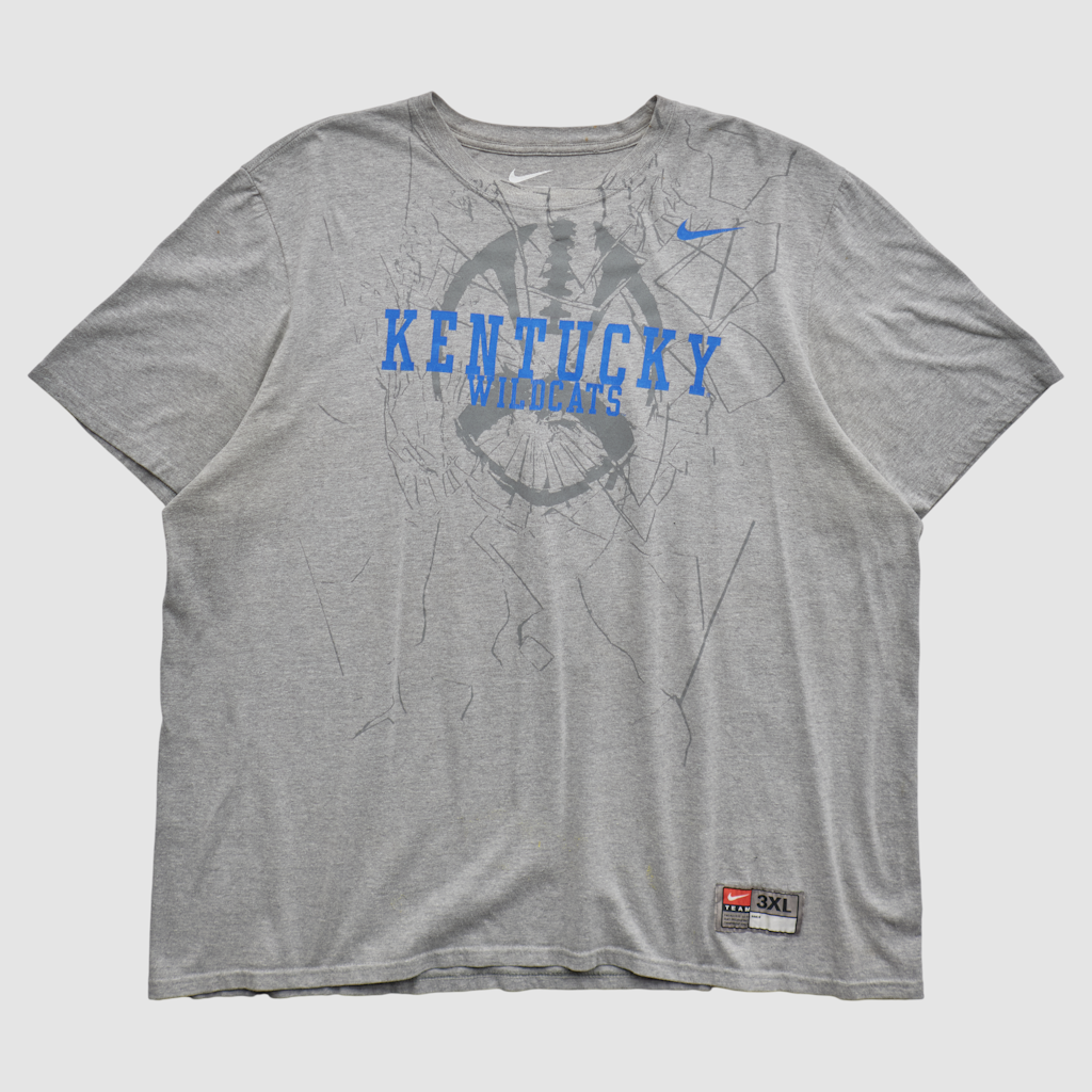 Kentucky Wildcats Nike 2010s T-Shirt 3XL: $39.99 Kentucky Wildcats Nike 2010s T-Shirt 3XL: $39.99