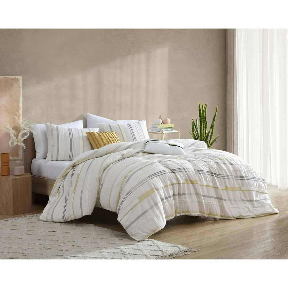 Riverbrook Home Whitten 5-Piece Queen Comforter Set: $154.35