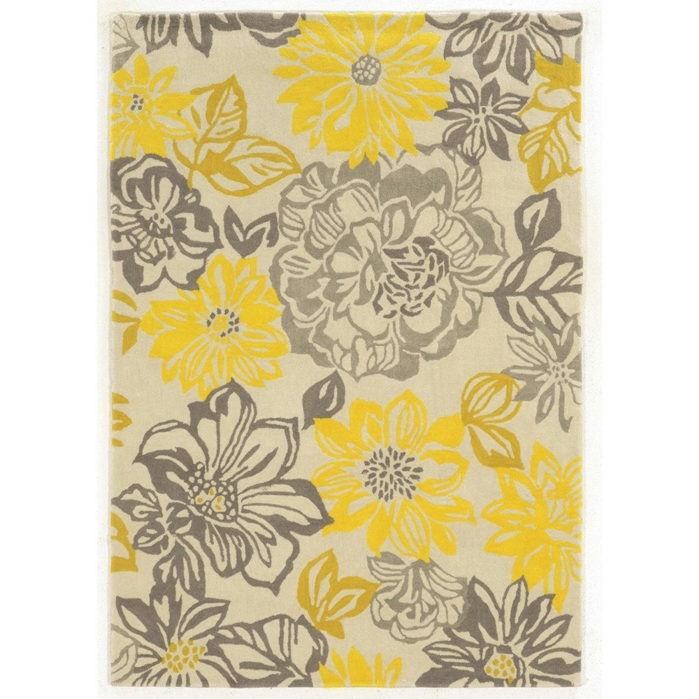 Linon Trio Collection 5'x7' Botanical Floral Area Rug: $256.99