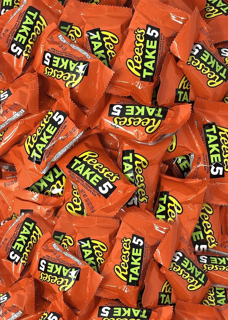 Reese's Take 5 Chocolate Bar Bulk Bag: 5-lb. for $28, 10-lb. for $45 Reese's Take 5 Chocolate Bar Bulk Bag: 5-lb. for $28, 10-lb. for $45