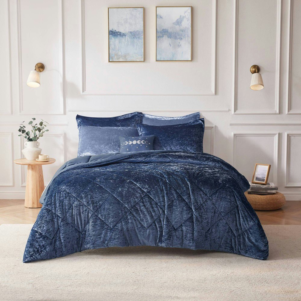 Intelligent Design Alyssa 3-Piece Twin/Twin XL Velvet Quilted Comforter Set: $47.49 Intelligent Design Alyssa 3-Piece Twin/Twin XL Velvet Quilted Comforter Set: $47.49
