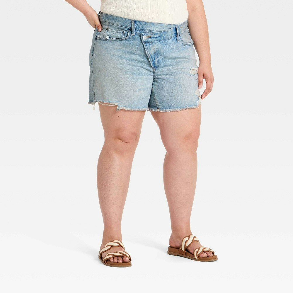 Universal Thread Women's Mid-Rise Crossed Over Denim Shorts: $30 Universal Thread Women's Mid-Rise Crossed Over Denim Shorts: $30
