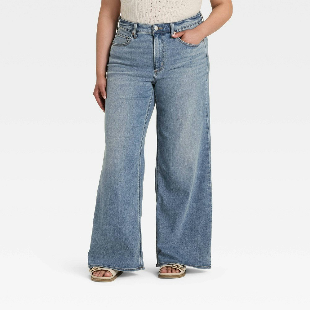 Universal Thread Women's High-Rise Wide Leg Jeans: $28 Universal Thread Women's High-Rise Wide Leg Jeans: $28
