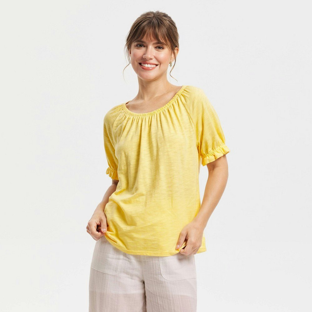 Women's Puff Short Sleeve Knit Top: $25 Women's Puff Short Sleeve Knit Top: $25