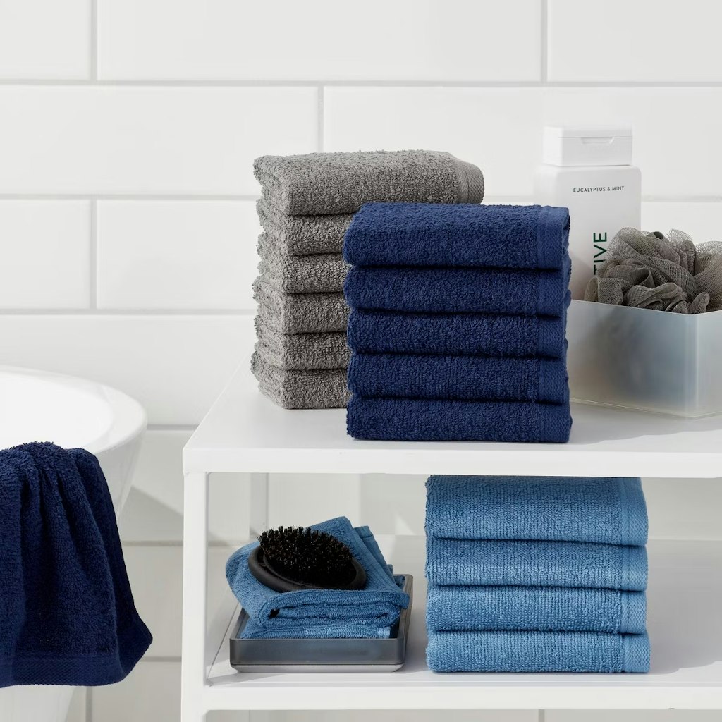 Room Essentials 18-Pack Everyday Washcloths: $5.95