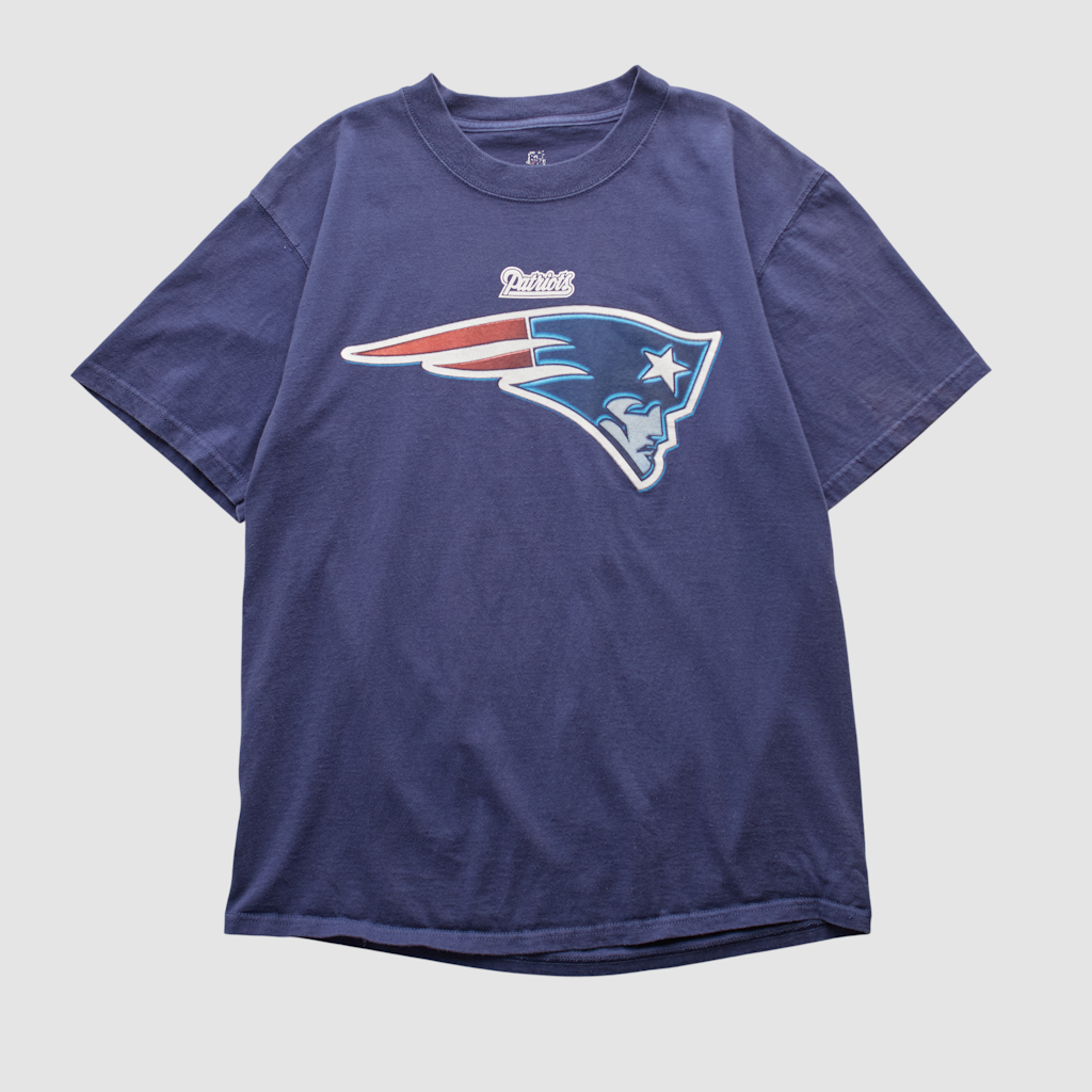 Fanatics New England Patriots 2000s Vintage T-shirt: $29.99