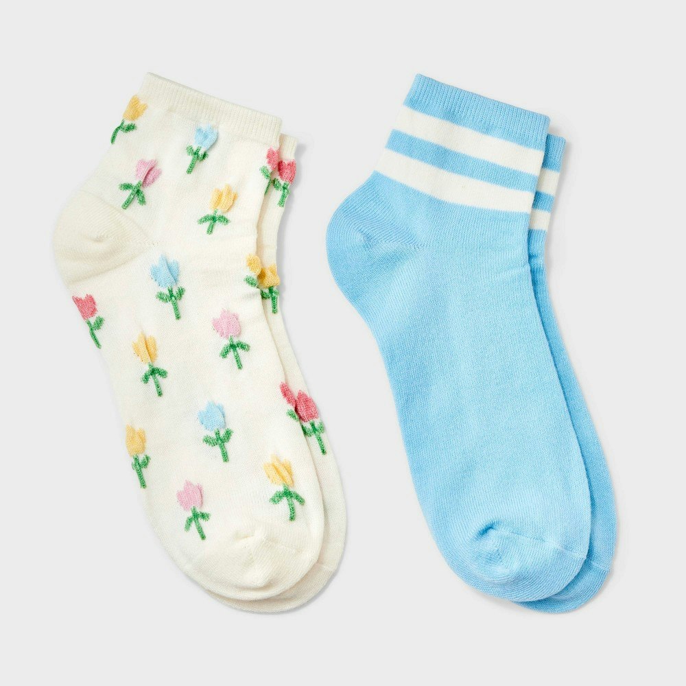 Art Class Girls' Textured Floral and Striped Ankle Socks 2-Pack: $5