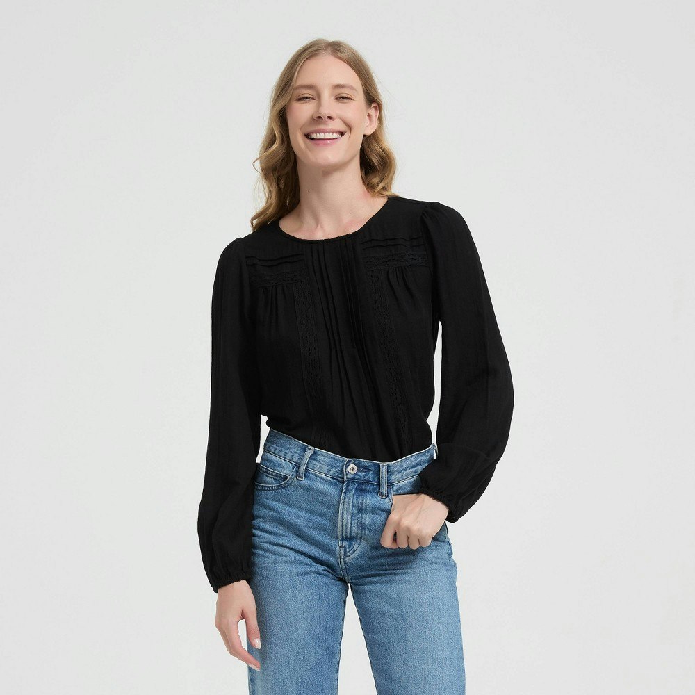 Universal Thread Women's Puff Long Sleeve Popover Top: $34 Universal Thread Women's Puff Long Sleeve Popover Top: $34