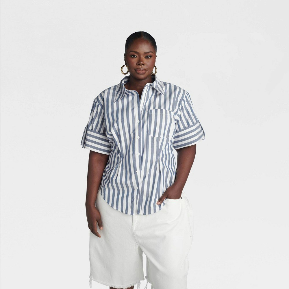 Kahlana The Hourglass Short Sleeve Button-Down Shirt 4X: $40