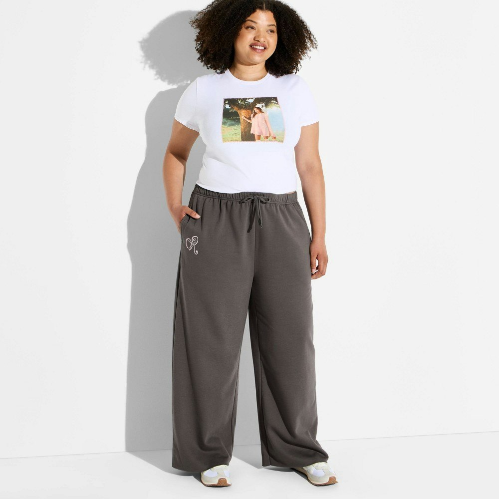 Women's Olivia Rodrigo Graphic Sweatpants 2X: $30